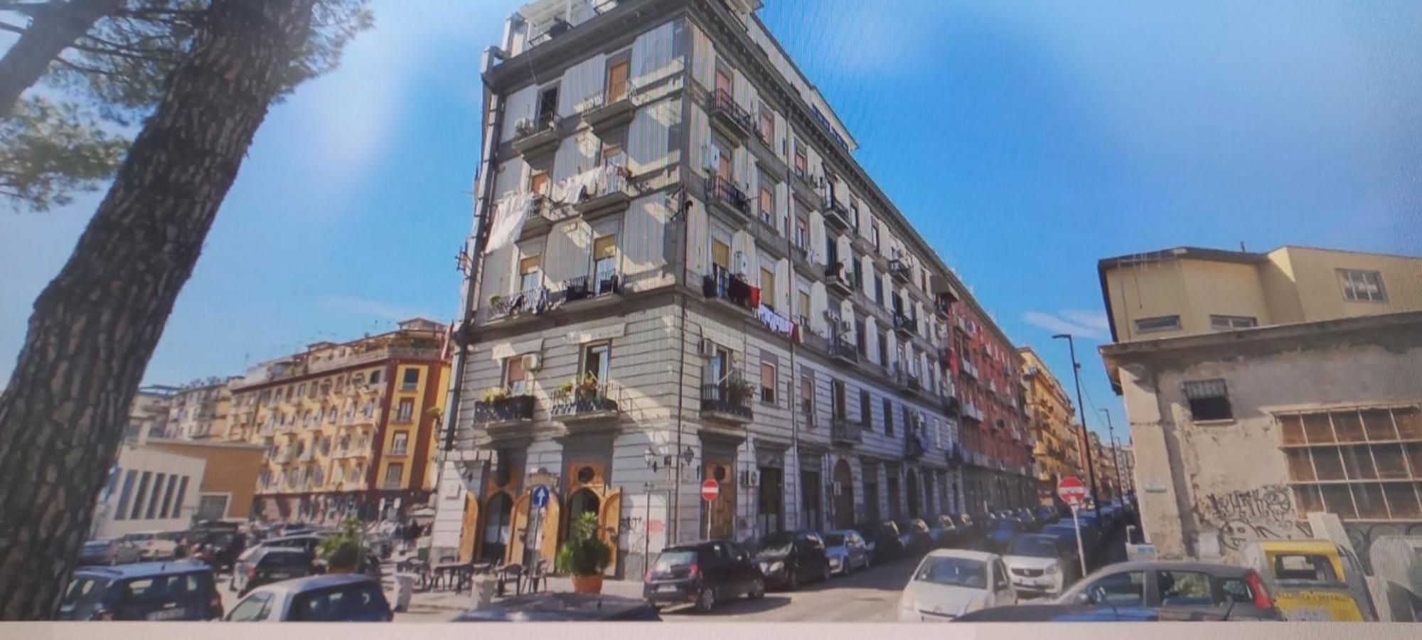 Al Centro Napoli Sinner Haus Екстериор снимка